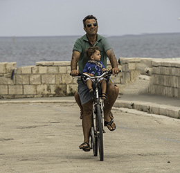 DSC_2140-850-Father-Sun-Bike in Trani